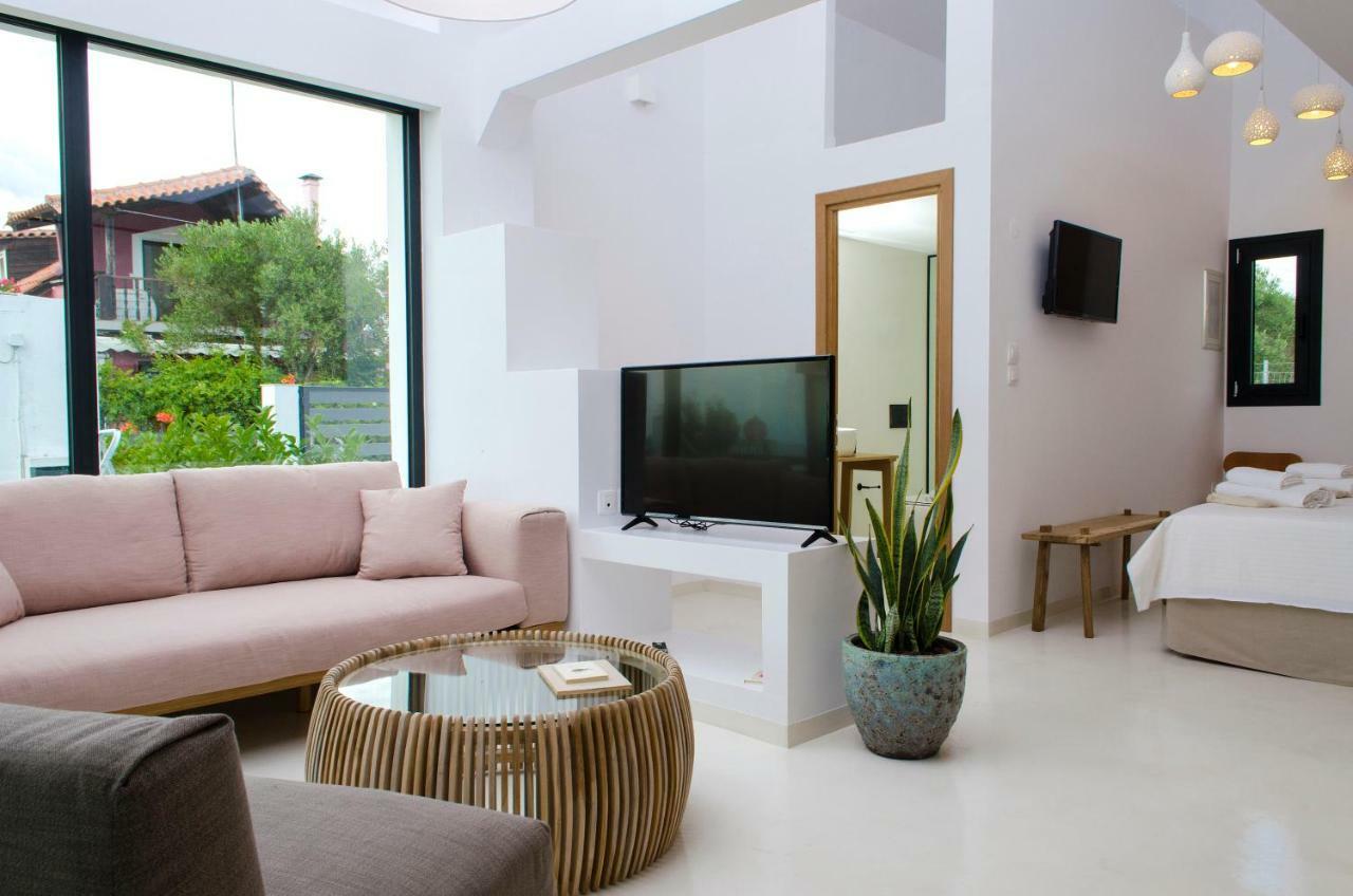 Thea Suites Nea Kallikrateia Zewnętrze zdjęcie